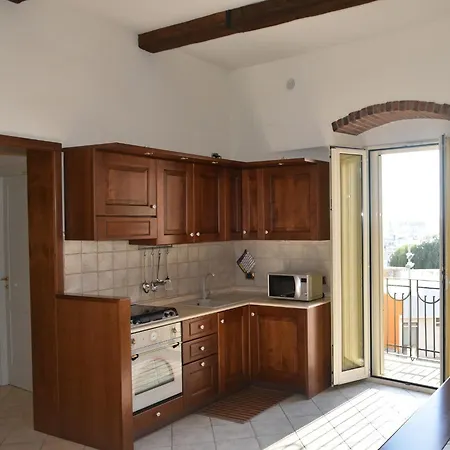 Domida Apartmán Bari